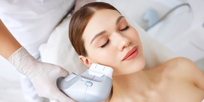 How Fat Freezing and HIFU Work Together? 4 book a personalised consultation of Fat Freezing and HIFU Together Belper